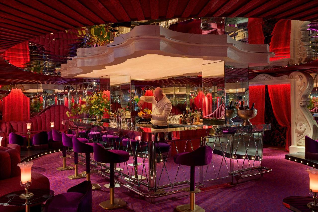 Ulysses, An Ash Hotel Baltimore Luaran gambar